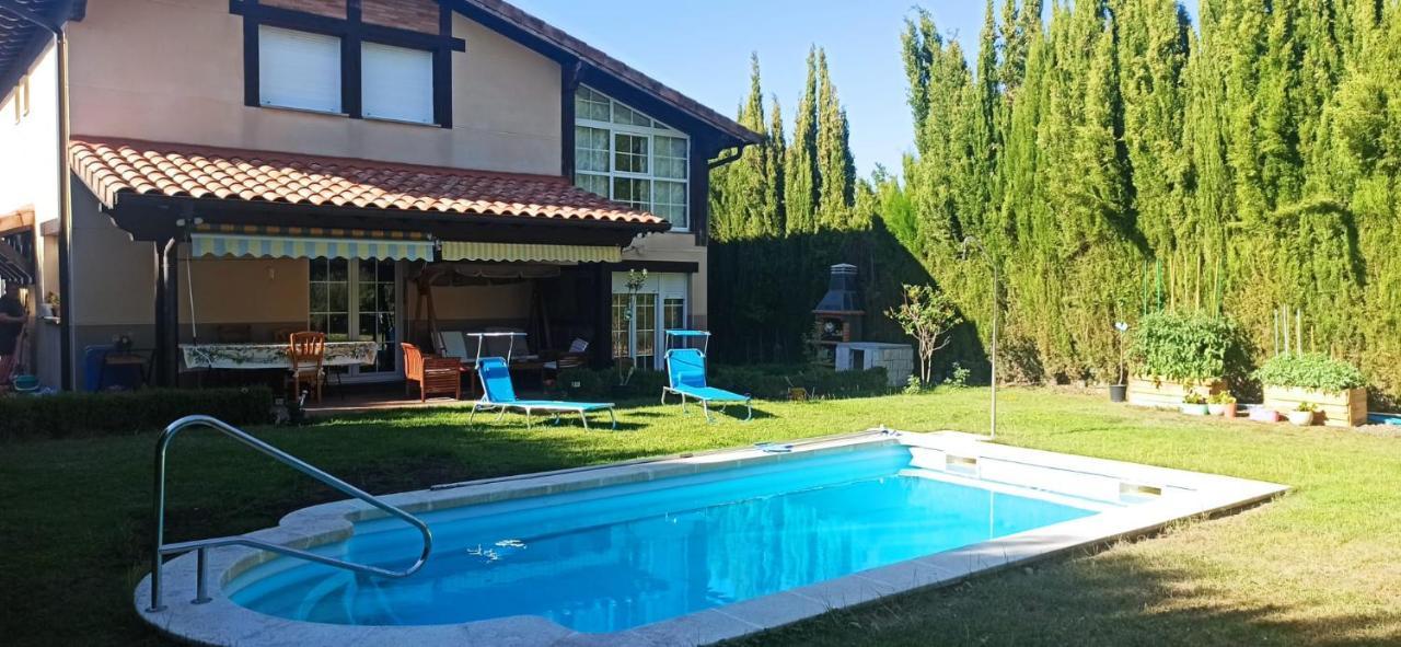 Vivienda El Olivo Con Piscina Privada Y Jardin. Villa Ayegui Ngoại thất bức ảnh